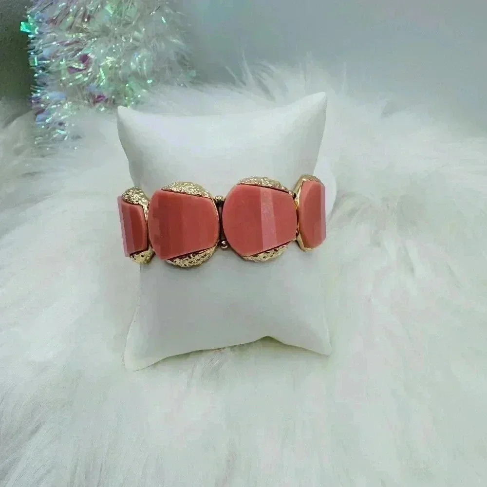 Chunky Pink Mauve Statement Bracelet